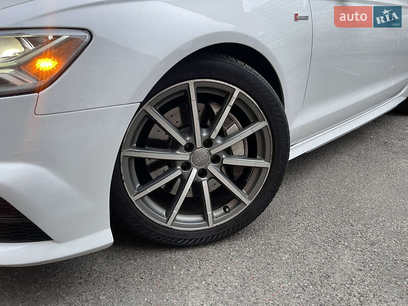 Седан Audi A6 2016 в Киеве