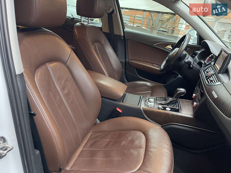 Седан Audi A6 2016 в Киеве