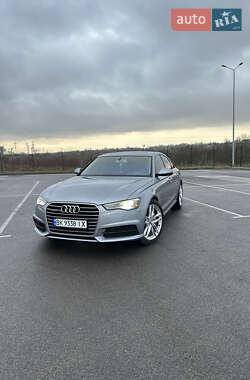 Седан Audi A6 2015 в Ровно