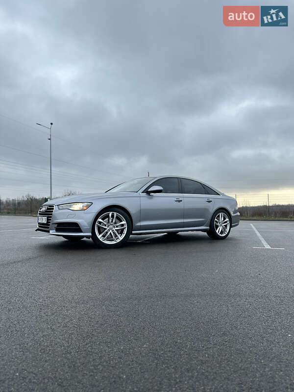 Седан Audi A6 2015 в Ровно