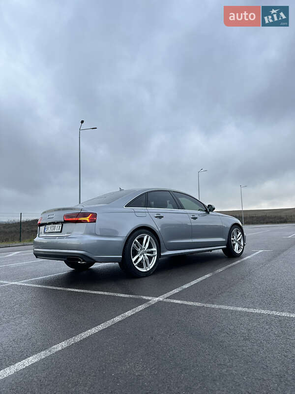 Седан Audi A6 2015 в Ровно