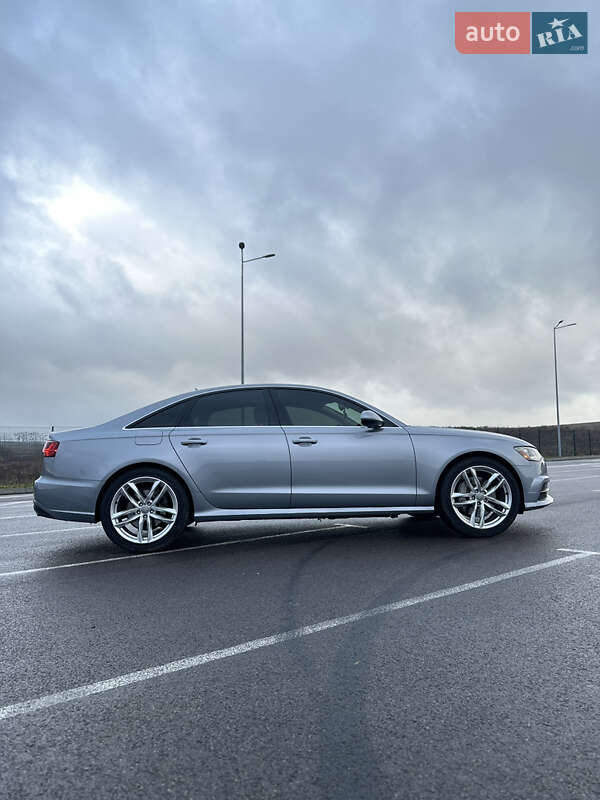 Седан Audi A6 2015 в Ровно
