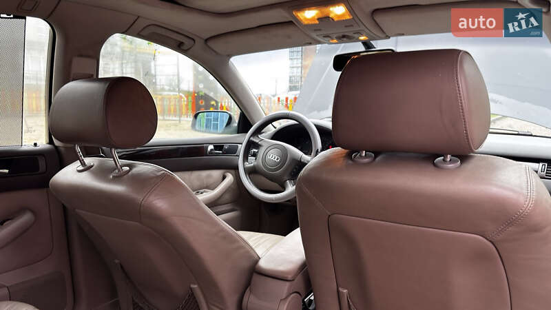 Седан Audi A6 2000 в Шептицькому
