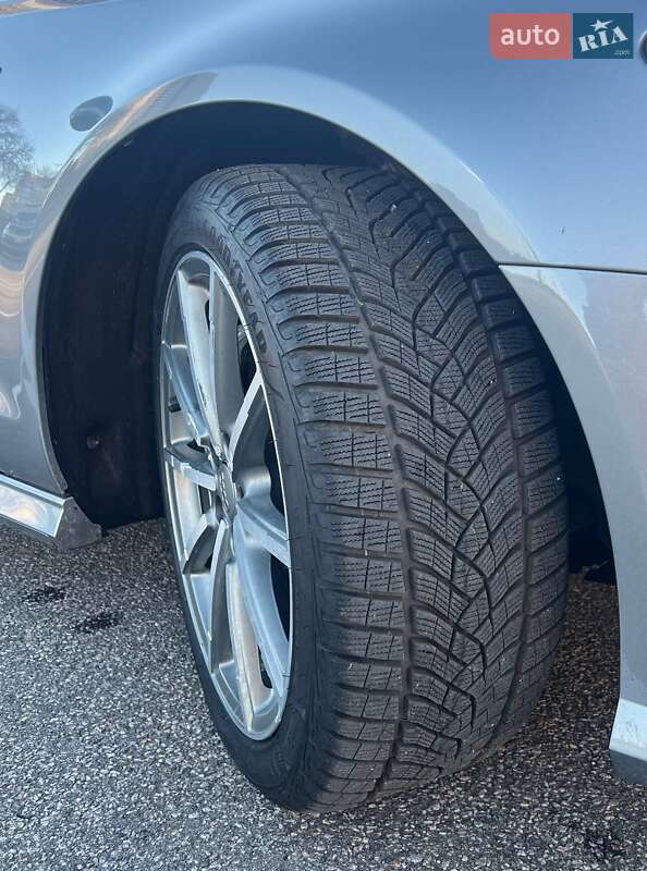 Седан Audi A6 2017 в Киеве