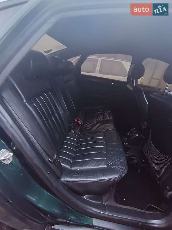 Седан Audi A6 1998 в Лановцах