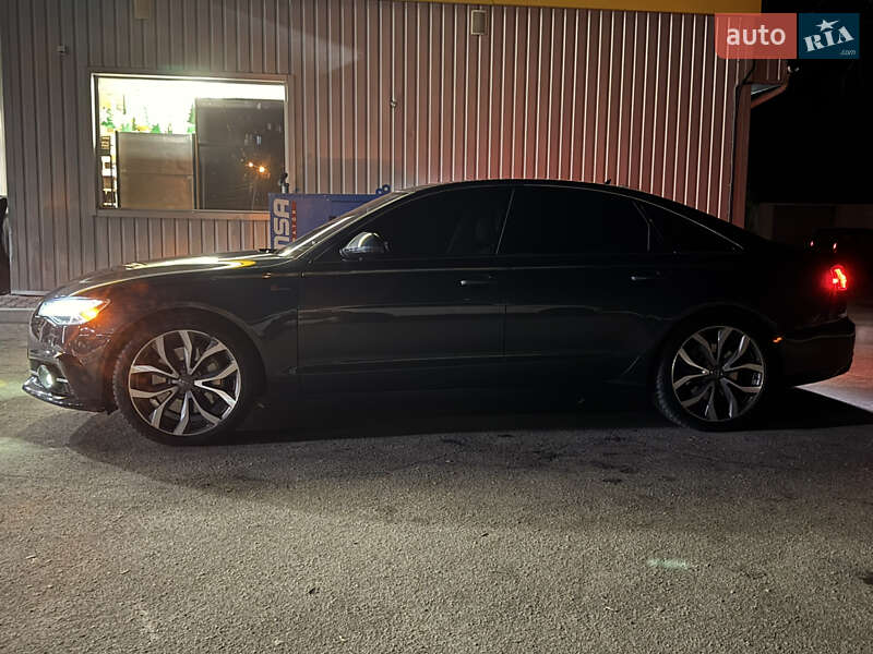 Седан Audi A6 2015 в Каневе