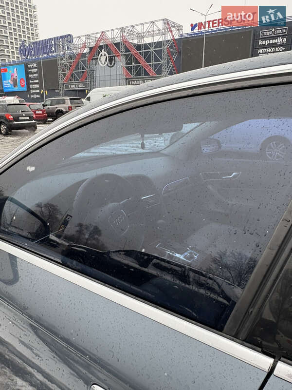 Седан Audi A6 2005 в Киеве