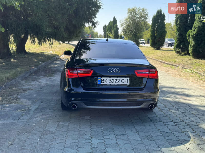 Седан Audi A6 2011 в Ровно