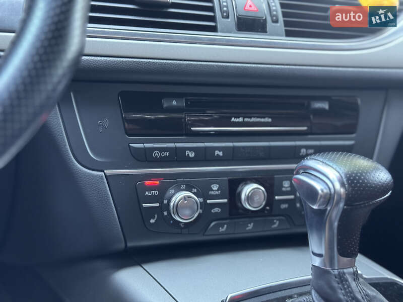 Седан Audi A6 2011 в Ровно