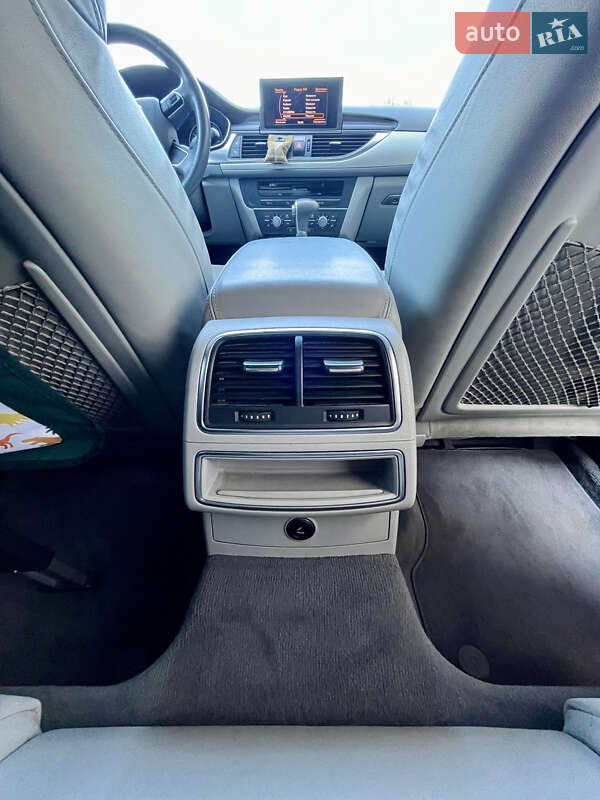 Универсал Audi A6 2013 в Киеве фото 10 Универсал Audi A6 2013 в Киеве
