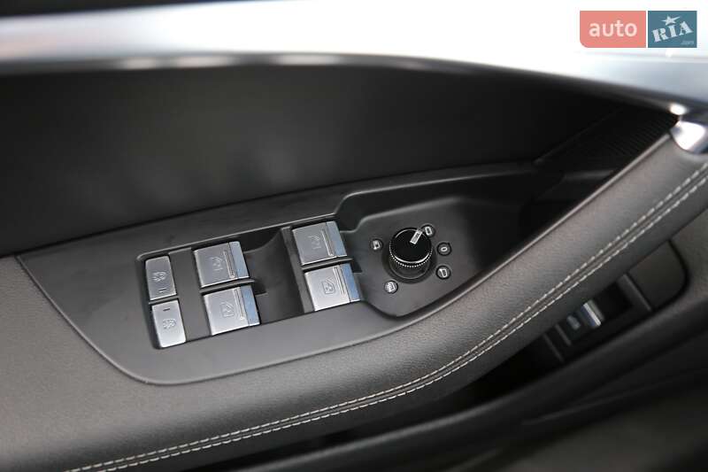 Седан Audi A6 2021 в Киеве