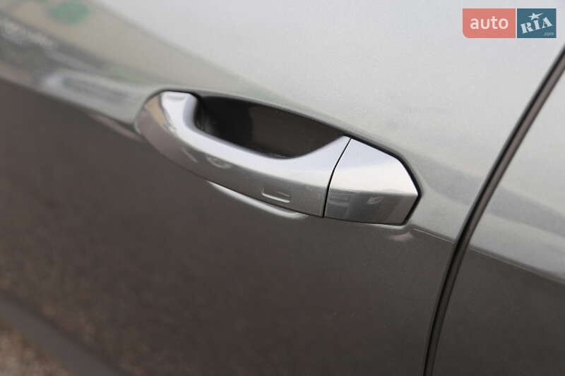 Седан Audi A6 2021 в Киеве