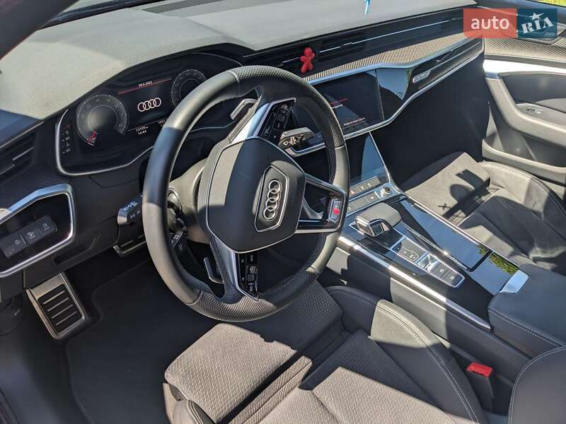 Седан Audi A6 2022 в Львове