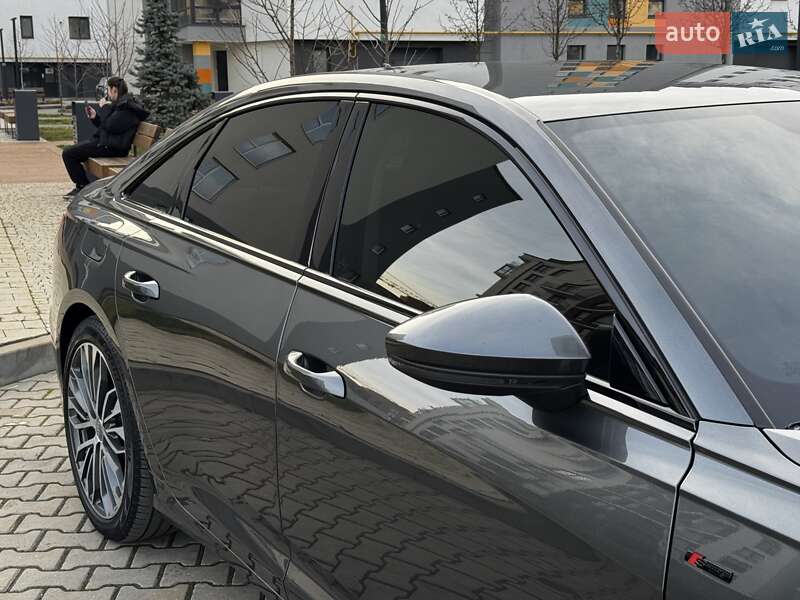 Седан Audi A6 2020 в Ивано-Франковске