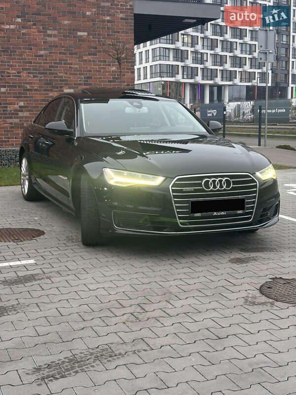 Седан Audi A6 2015 в Киеве