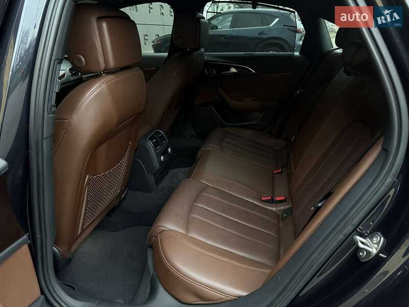 Седан Audi A6 2016 в Киеве
