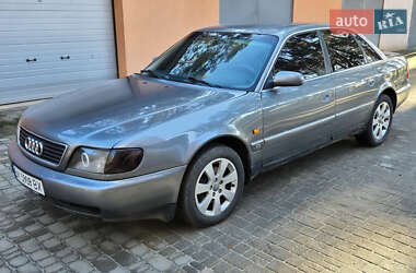 Седан Audi A6 1995 в Славуте