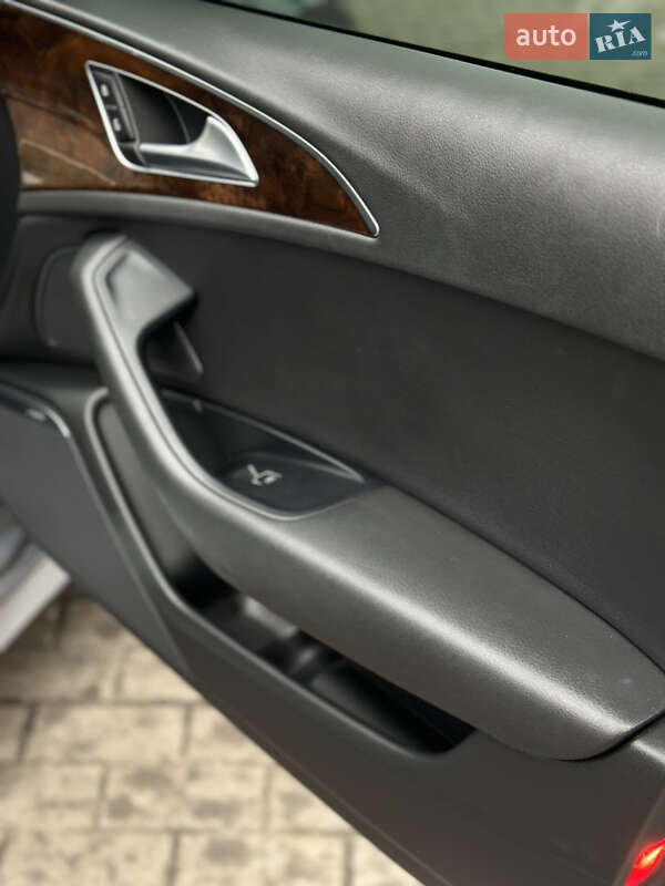 Седан Audi A6 2015 в Днепре