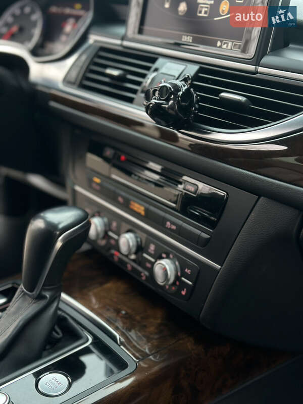Седан Audi A6 2015 в Днепре