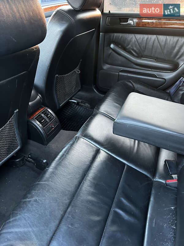 Универсал Audi A6 2004 в Ровно