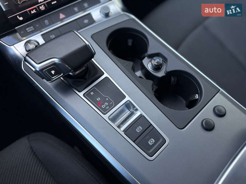 Универсал Audi A6 2022 в Хмельницком