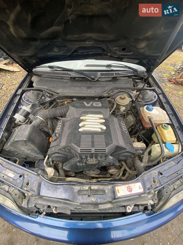 Седан Audi A6 1996 в Мигове