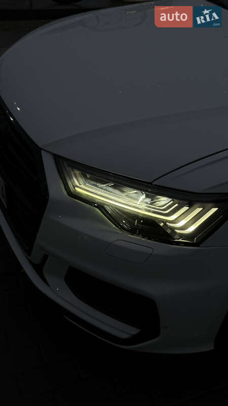 Седан Audi A6 2020 в Тячеве