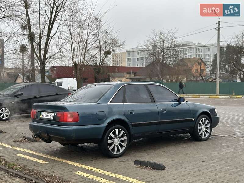 Седан Audi A6 1996 в Ирпене