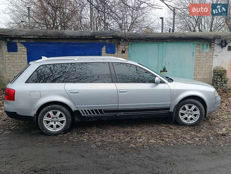 Универсал Audi A6 1999 в Першотравенске