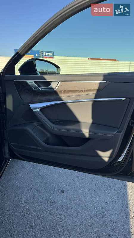 Седан Audi A6 2018 в Львове