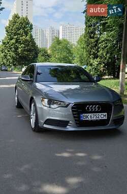 Седан Audi A6 2014 в Киеве