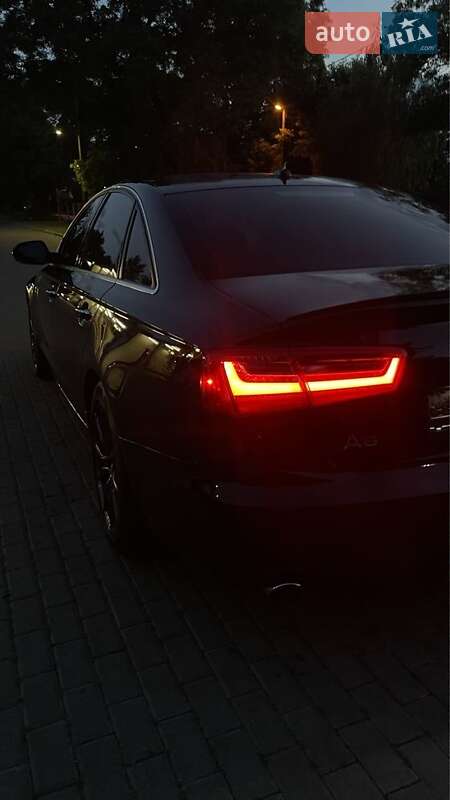 Седан Audi A6 2014 в Ужгороде