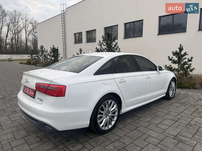 Седан Audi A6 2014 в Луцке