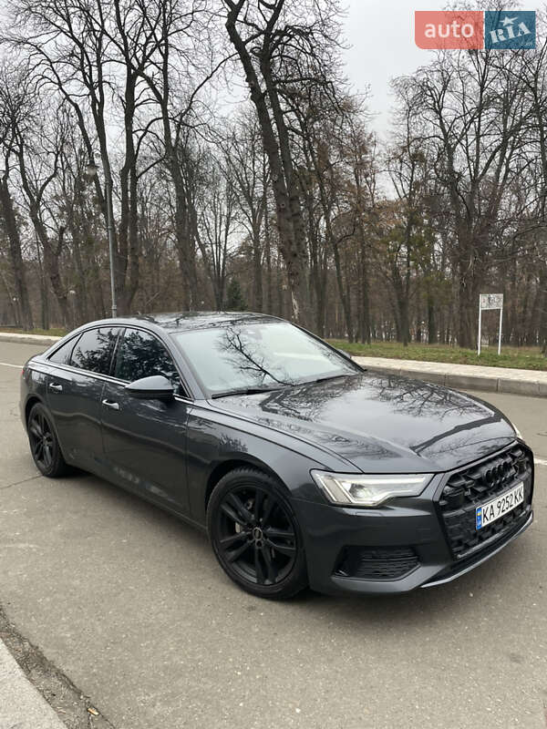 Седан Audi A6 2023 в Киеве