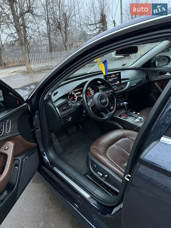 Седан Audi A6 2017 в Вараше