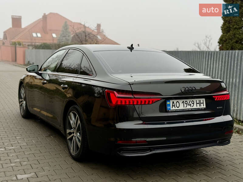 Седан Audi A6 2018 в Ужгороде