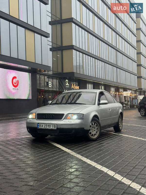 Седан Audi A6 2000 в Ровно