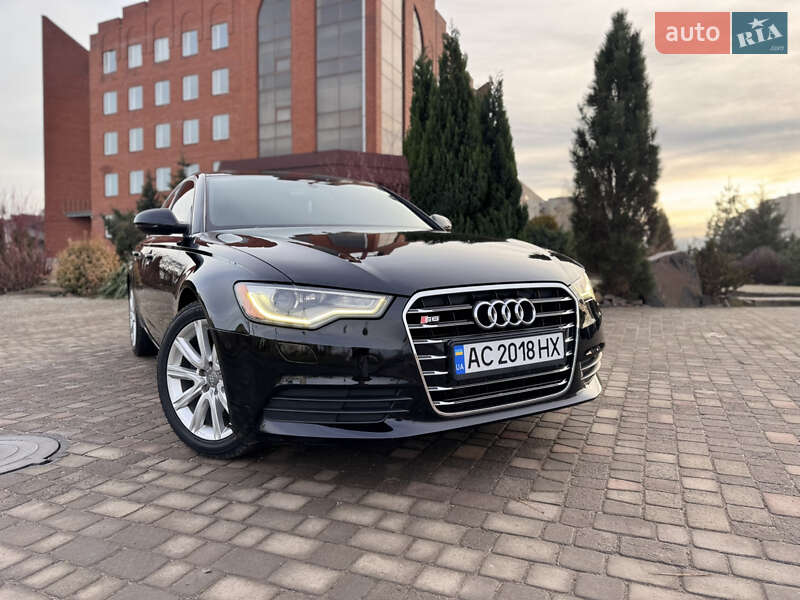 Седан Audi A6 2013 в Нововолынске