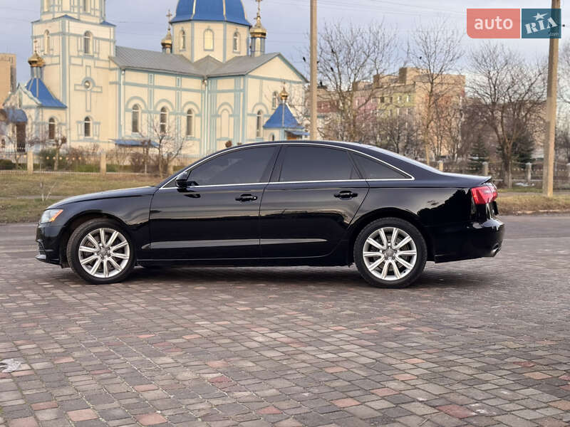 Седан Audi A6 2013 в Нововолынске
