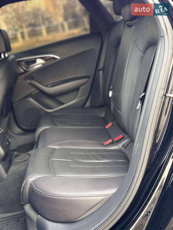 Седан Audi A6 2013 в Нововолынске
