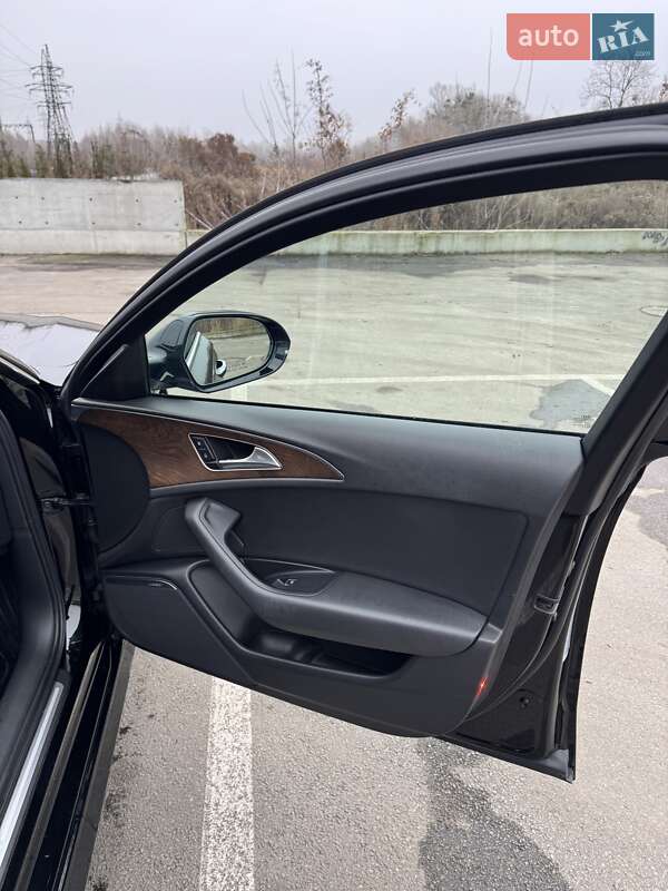 Седан Audi A6 2016 в Киеве