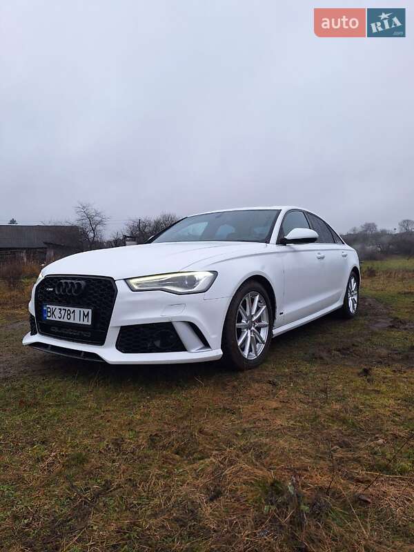 Седан Audi A6 2014 в Ровно