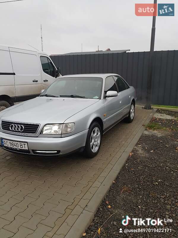Седан Audi A6 1997 в Луцке