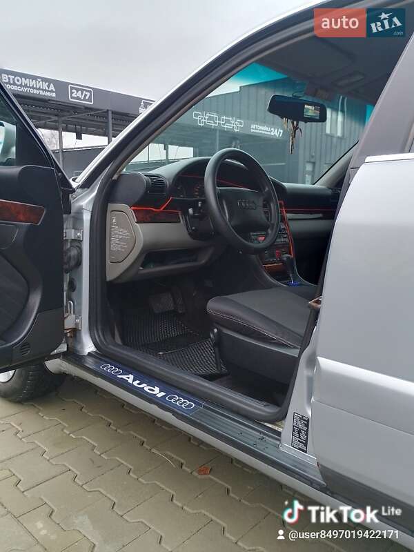 Седан Audi A6 1997 в Луцке