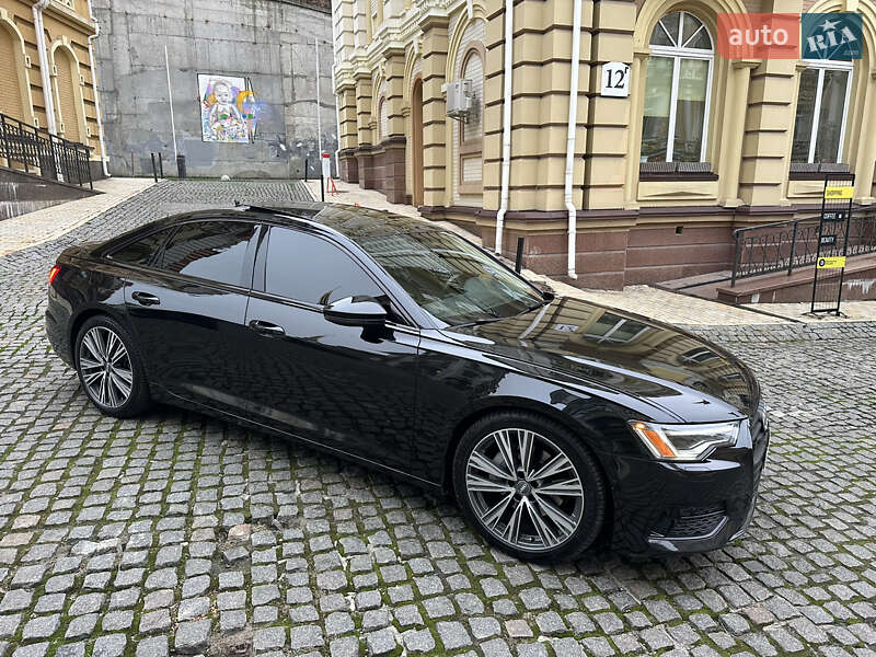 Седан Audi A6 2019 в Киеве
