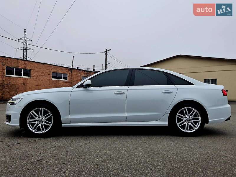 Седан Audi A6 2015 в Днепре