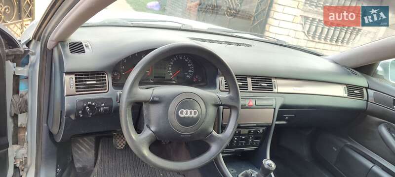 Седан Audi A6 1997 в Гайсине