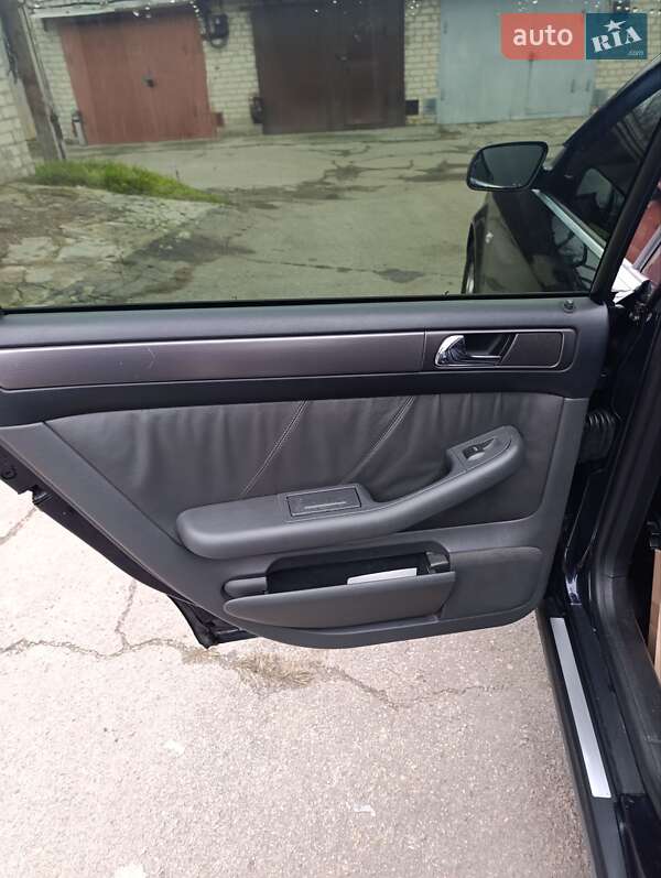 Универсал Audi A6 2001 в Запорожье