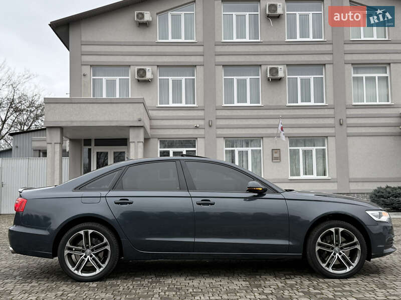 Седан Audi A6 2013 в Черновцах