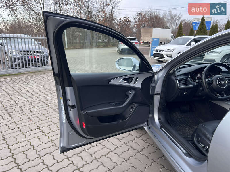 Седан Audi A6 2015 в Нововолынске
